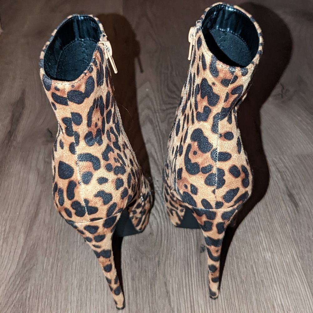 Heeled Printed Booties - Picture 8 of 9